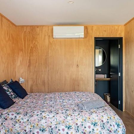 Appartamento Cosy Studio With Mountain Views Wanaka Esterno foto
