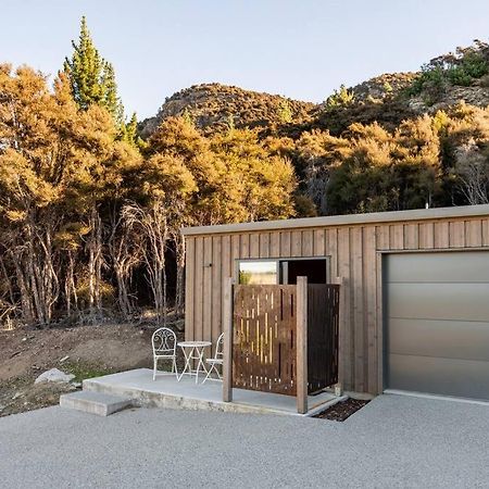 Appartamento Cosy Studio With Mountain Views Wanaka Esterno foto