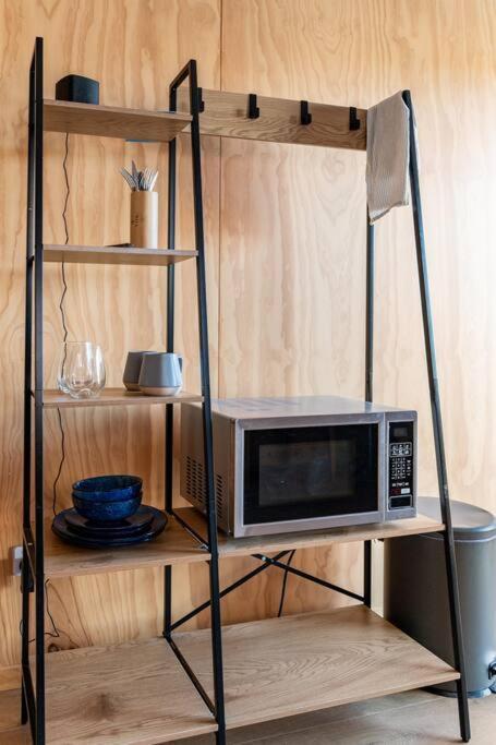 Appartamento Cosy Studio With Mountain Views Wanaka Esterno foto
