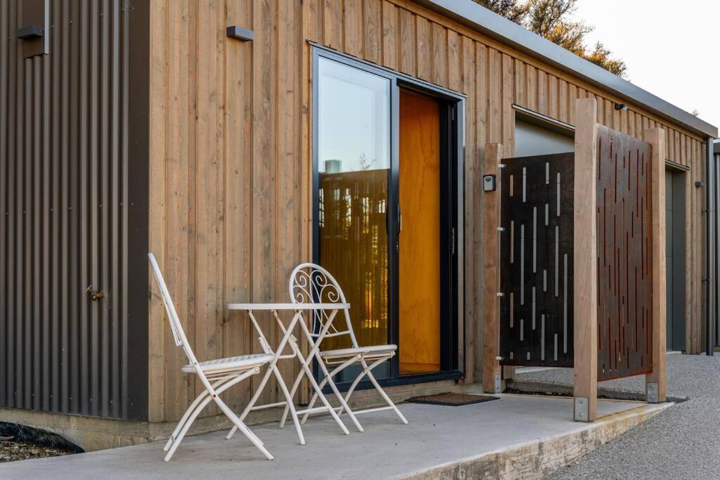 Appartamento Cosy Studio With Mountain Views Wanaka Esterno foto
