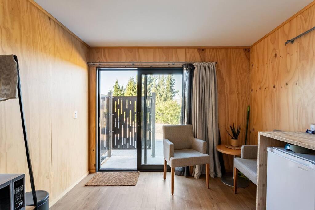 Appartamento Cosy Studio With Mountain Views Wanaka Esterno foto