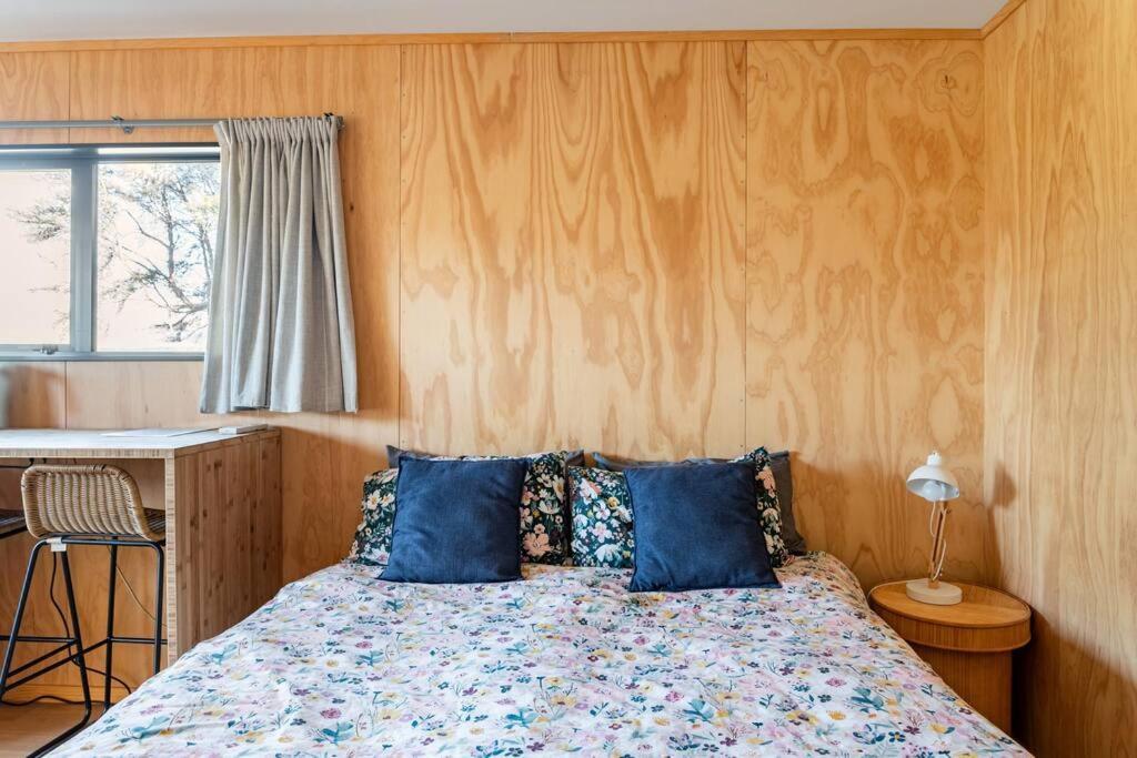Appartamento Cosy Studio With Mountain Views Wanaka Esterno foto