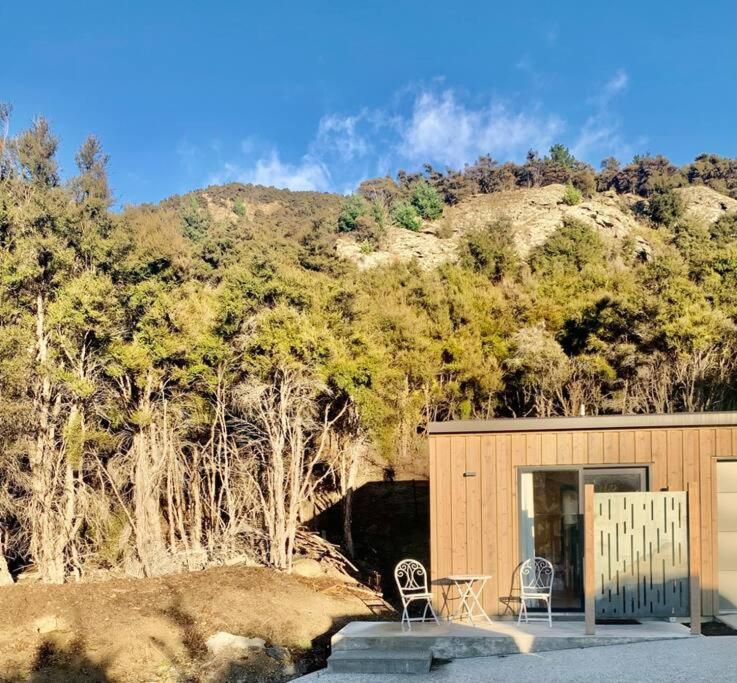Appartamento Cosy Studio With Mountain Views Wanaka Esterno foto