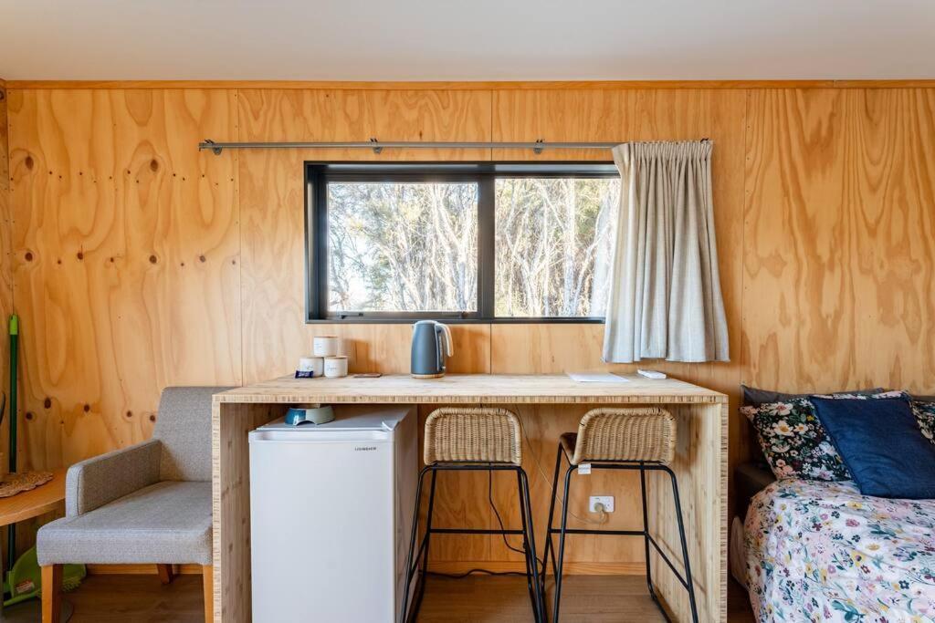 Appartamento Cosy Studio With Mountain Views Wanaka Esterno foto