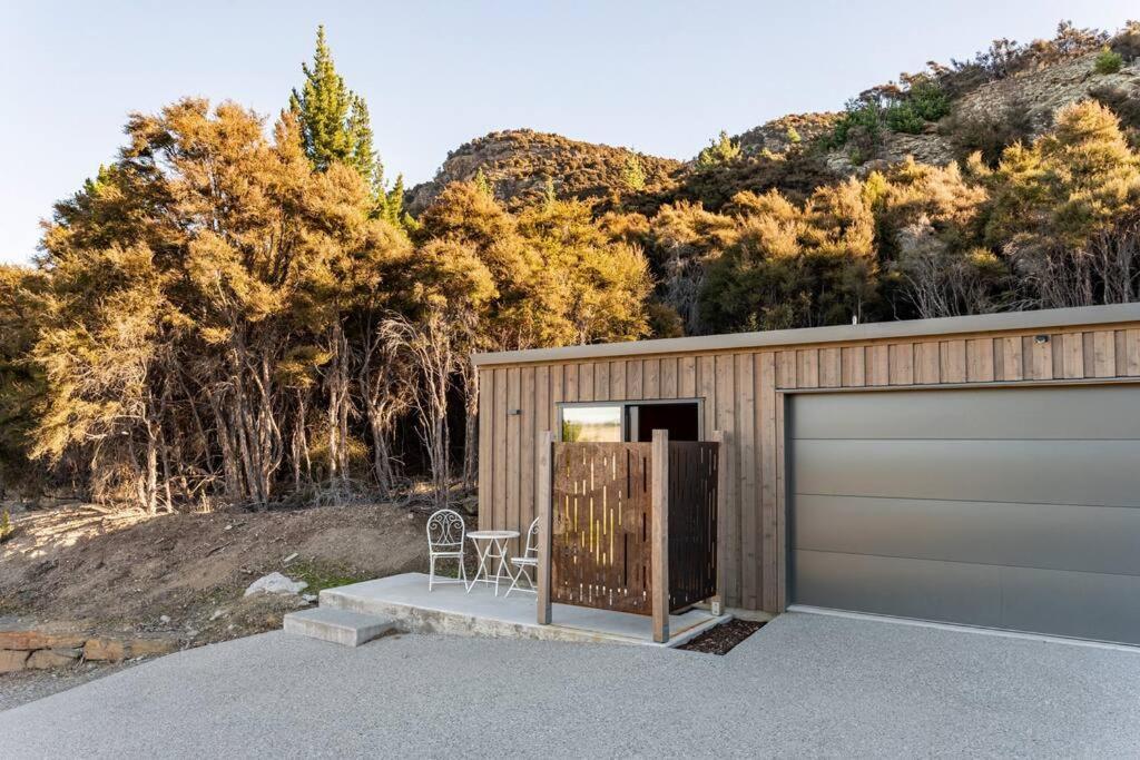 Appartamento Cosy Studio With Mountain Views Wanaka Esterno foto